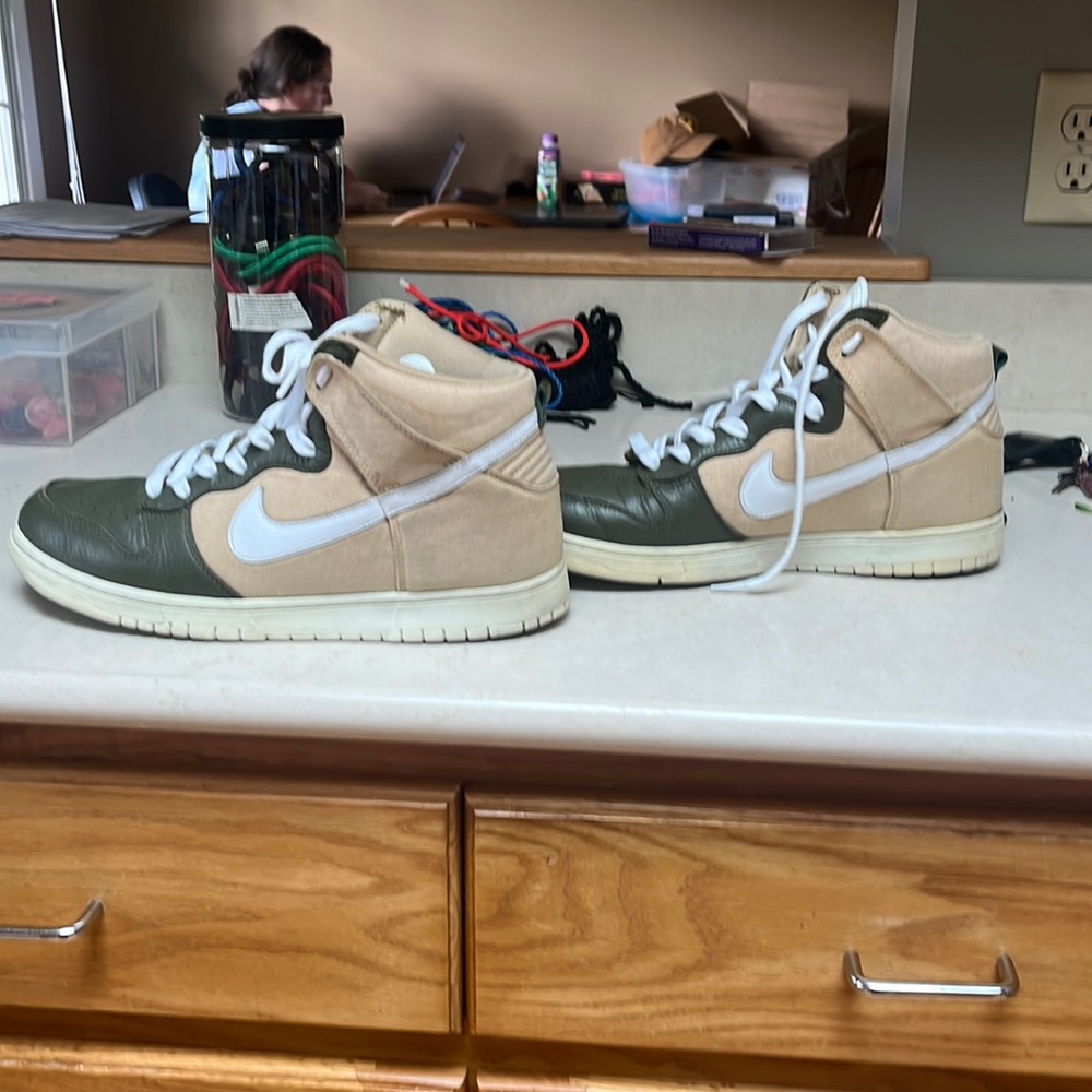Nike sb dunks size 12